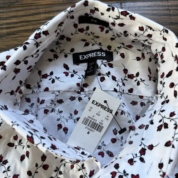 Express Women’s Floral Button Down Shirt White Red Black Roses Slim Fit NWT M - Picture 3 of 6